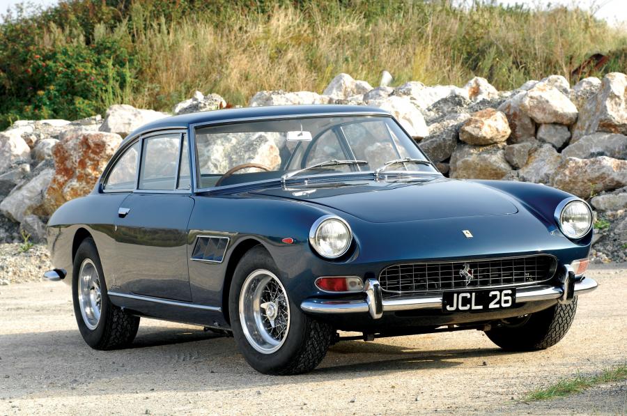  Ferrari 330 GT 2+2 Coupe (Series II) 1965 года  (UK) (фото 1 из 4)